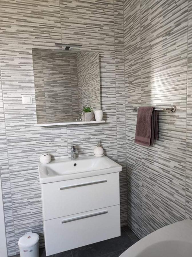 M&S&N Appartement Grabovac  Buitenkant foto